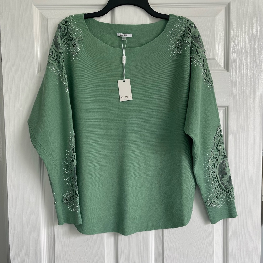 Women’s sweater
